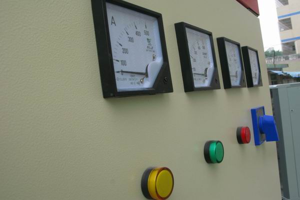 龙湖配电柜-3683讲讲配电柜注意事项